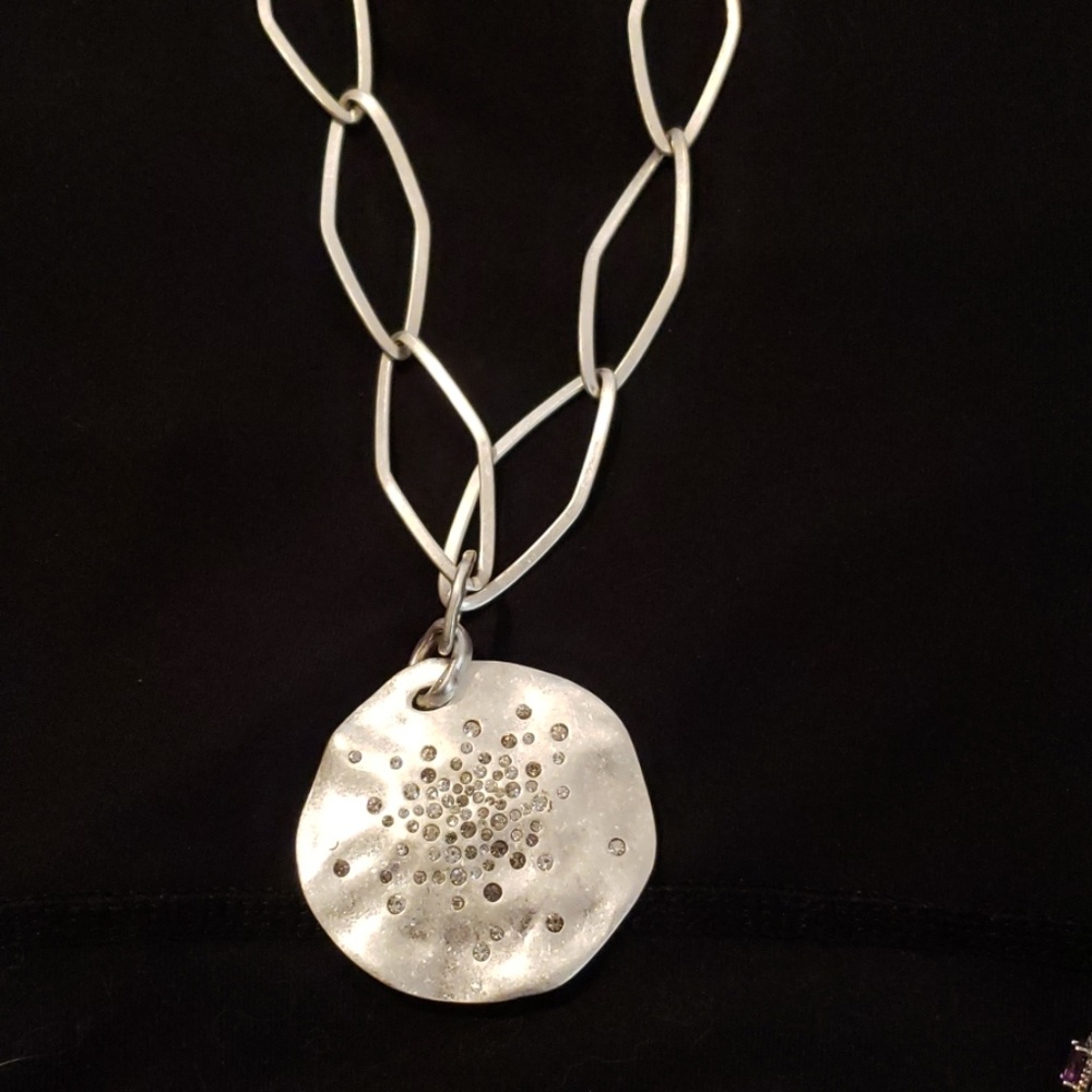 Fashion necklace